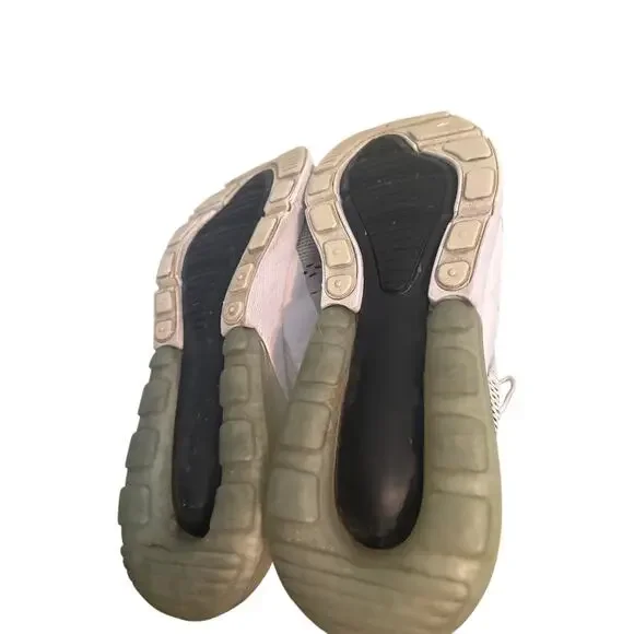 Nike Air Max 270 White Black Running Shoes 9 z1 - Picture 6 of 6